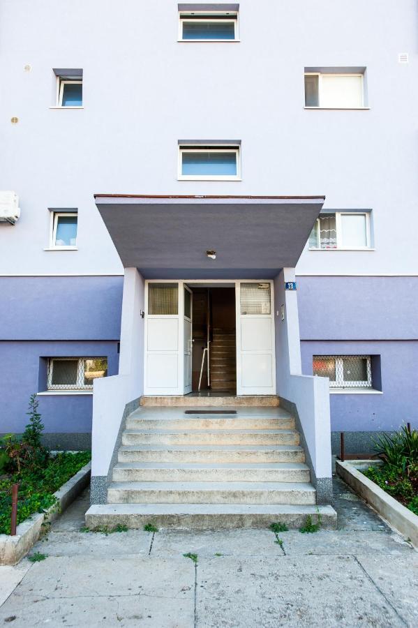 Apartment Little Violet - Balcony & Free Parking Zadar Exteriör bild